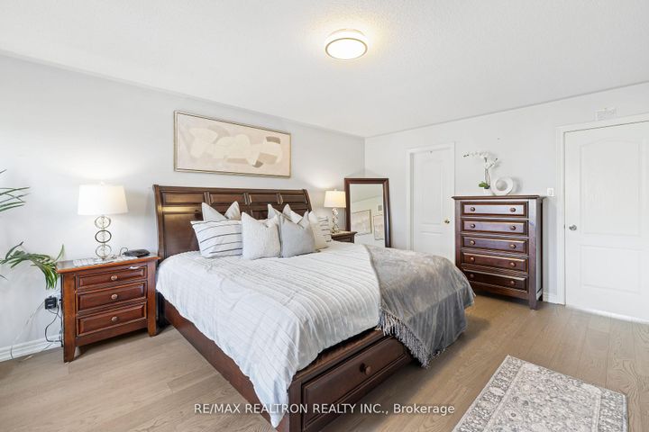 Photo 21 at 1 Emily Court, Oak Ridges Lake Wilcox, Richmond Hill