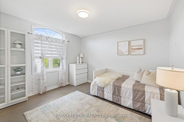 Photo 28 at 1 Emily Court, Oak Ridges Lake Wilcox, Richmond Hill