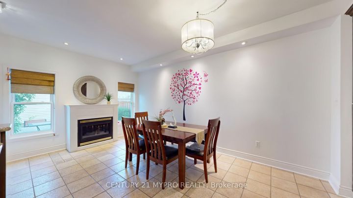 Photo 14 at 2244 Norfolk Drive, RO River Oaks, Oakville