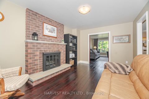 Photo 10 at 354 Darlington Crescent E, London, Newmarket