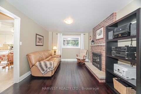 Photo 12 at 354 Darlington Crescent E, London, Newmarket