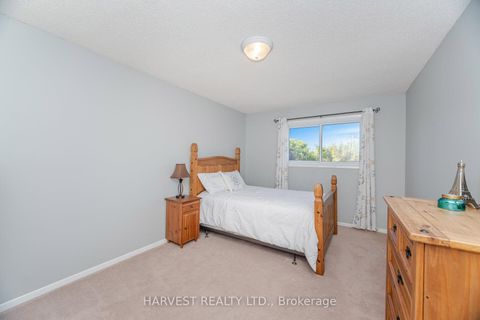 Photo 28 at 354 Darlington Crescent E, London, Newmarket Photo 28 at 354 Darlington Crescent E, London, Newmarket