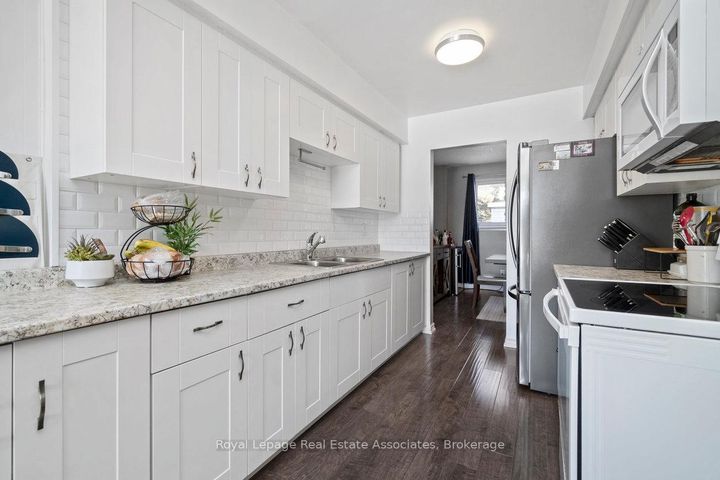 Photo 9 at 44 Village Court, Bram East, Brampton