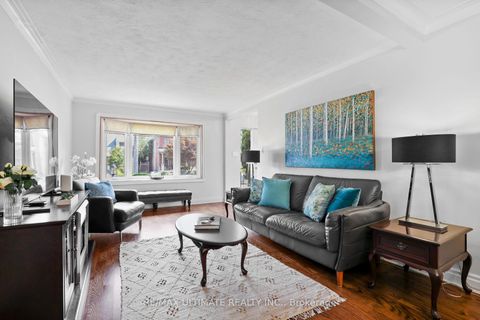 Photo 3 at 36 Ashall Boulevard, Parkview, Toronto