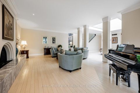 Photo 5 at 5 Abrams Place, Windfields, Toronto