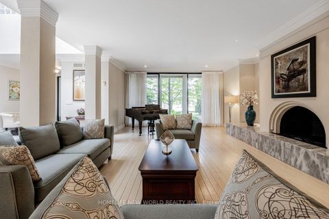Photo 7 at 5 Abrams Place, Windfields, Toronto