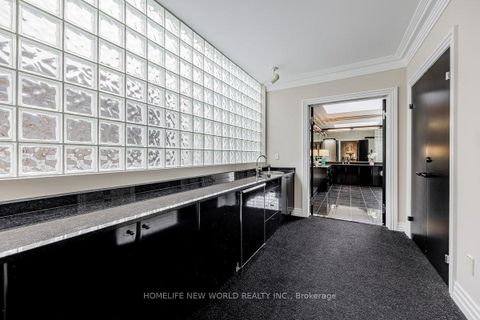 Photo 18 at 5 Abrams Place, Windfields, Toronto