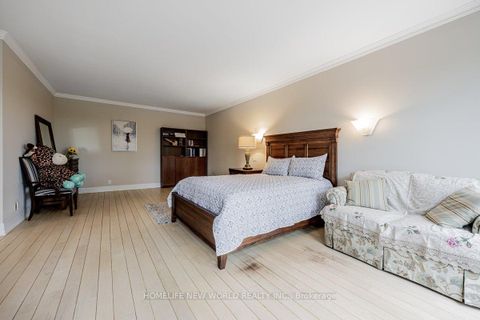 Photo 20 at 5 Abrams Place, Windfields, Toronto