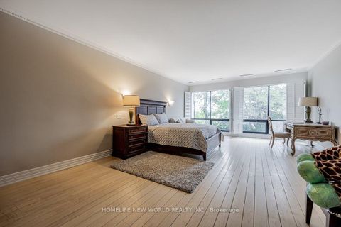 Photo 21 at 5 Abrams Place, Windfields, Toronto