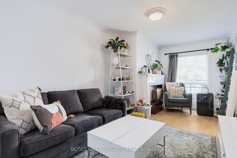 Photo 1 at 203 Virginia Avenue, Lumsden, Toronto