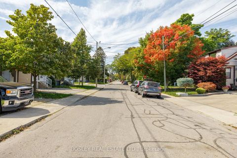Photo 16 at 203 Virginia Avenue, Lumsden, Toronto