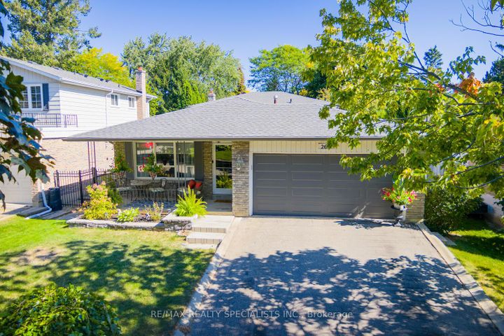 Photo 0 at 2617 Pinkwell Drive, Sheridan, Mississauga