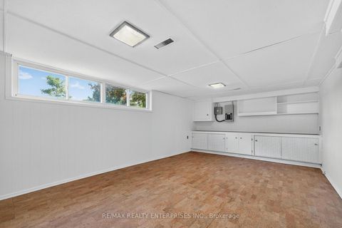 Photo 22 at 16 Warbeck Place, The Westway, Toronto