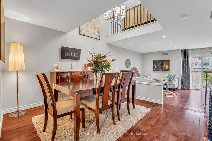 Photo 6 at 22 Dutch Myrtle Way, Don Mills, Toronto