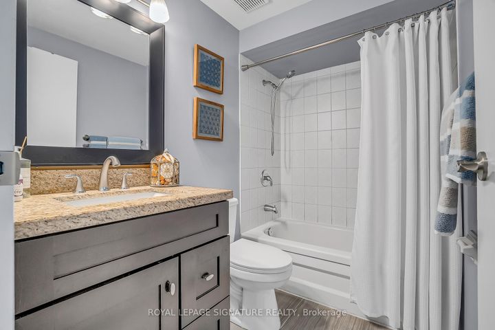 Photo 16 at 22 Dutch Myrtle Way, Don Mills, Toronto
