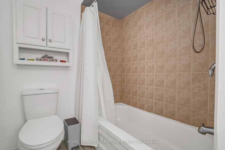 Photo 39 at 22 Dutch Myrtle Way, Don Mills, Toronto