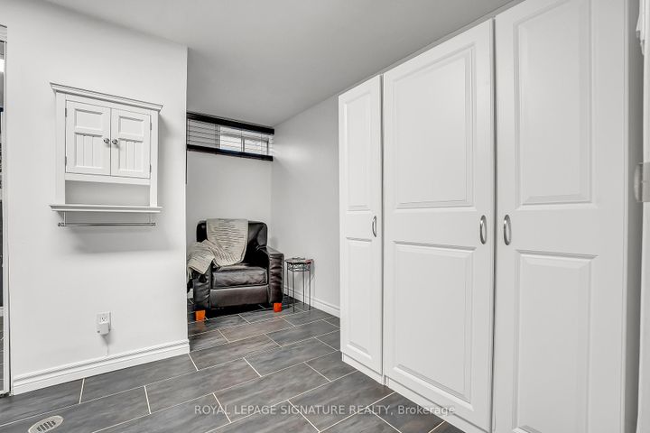 Photo 42 at 22 Dutch Myrtle Way, Don Mills, Toronto