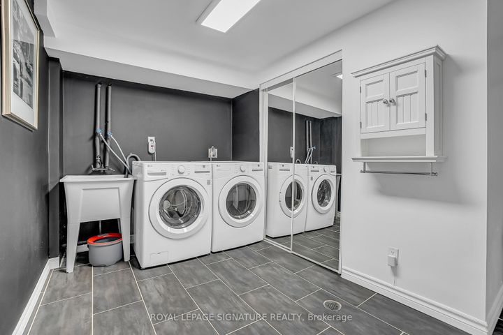 Photo 43 at 22 Dutch Myrtle Way, Don Mills, Toronto