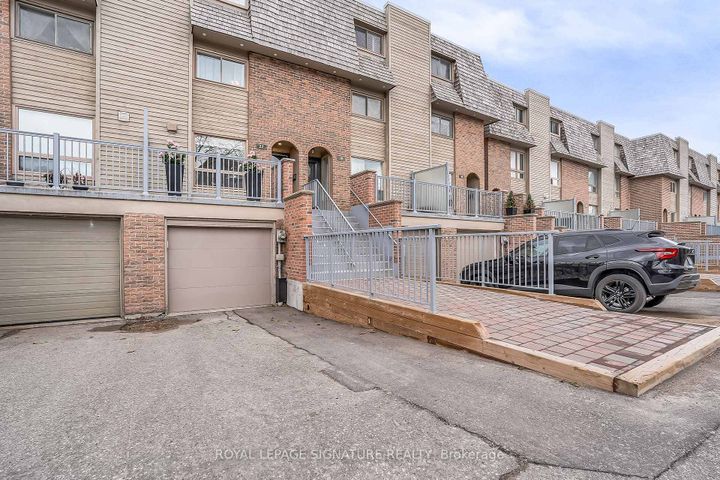 Photo 47 at 22 Dutch Myrtle Way, Don Mills, Toronto