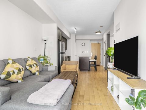 Photo 6 at 2109 - 65 Bremner Boulevard, Waterfront Communities C1, Toronto