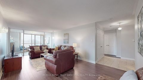 Photo 3 at 903 - 1 Reidmount Avenue, Malvern West, Toronto Photo 3 at 903 - 1 Reidmount Avenue, Malvern West, Toronto