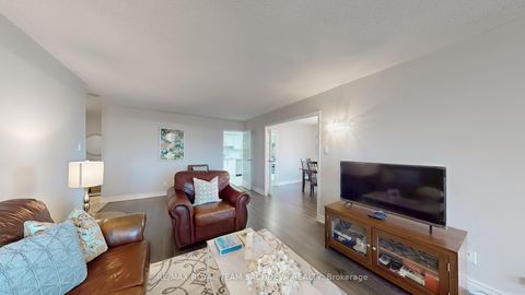 Photo 7 at 903 - 1 Reidmount Avenue, Malvern West, Toronto