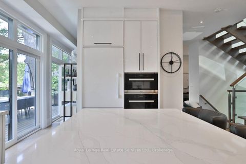 Photo 16 at 182 Charnwood Drive, FD Ford, Oakville