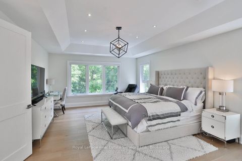 Photo 22 at 182 Charnwood Drive, FD Ford, Oakville