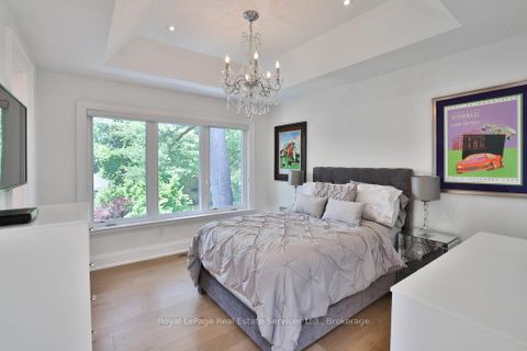 Photo 25 at 182 Charnwood Drive, FD Ford, Oakville