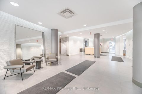Photo 2 at 717 - 1005 King Street W, Niagara, Toronto