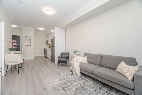 Photo 15 at 717 - 1005 King Street W, Niagara, Toronto