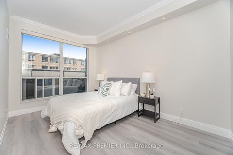 Photo 17 at 717 - 1005 King Street W, Niagara, Toronto