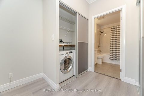 Photo 21 at 717 - 1005 King Street W, Niagara, Toronto