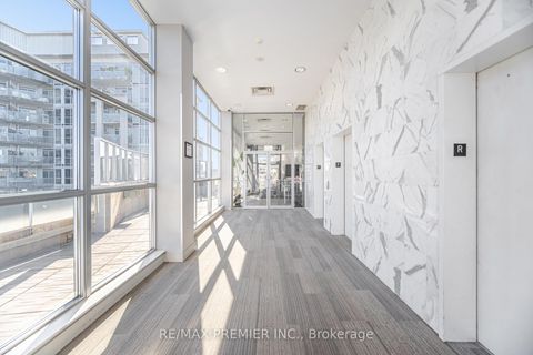 Photo 24 at 717 - 1005 King Street W, Niagara, Toronto