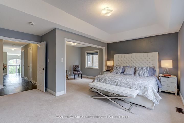 Photo 23 at 44 Walbrook Road, Credit Valley, Brampton