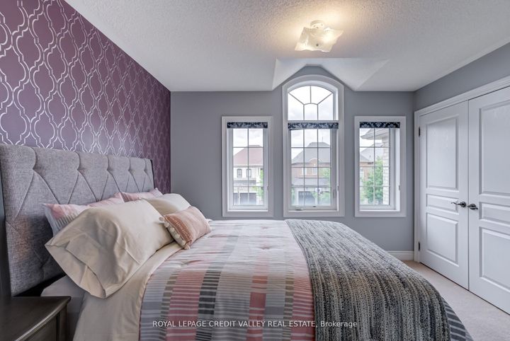 Photo 30 at 44 Walbrook Road, Credit Valley, Brampton