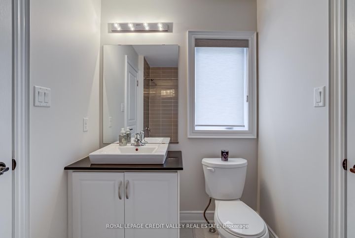 Photo 32 at 44 Walbrook Road, Credit Valley, Brampton
