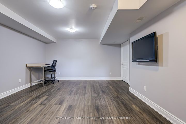 Photo 35 at 44 Walbrook Road, Credit Valley, Brampton