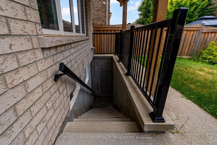 Photo 38 at 44 Walbrook Road, Credit Valley, Brampton
