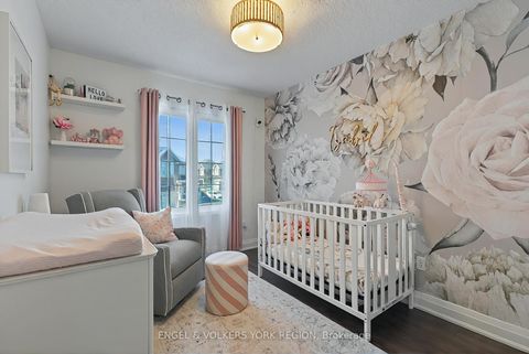 Photo 21 at 7 London Pride Drive, Jefferson, Richmond Hill