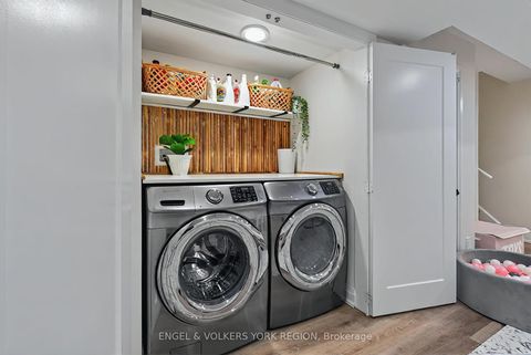 Photo 37 at 7 London Pride Drive, Jefferson, Richmond Hill