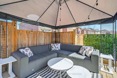 Photo 38 at 7 London Pride Drive, Jefferson, Richmond Hill