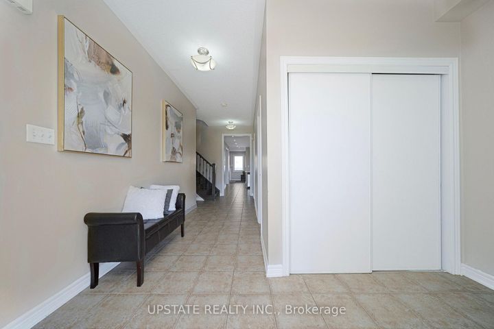 Photo 2 at 37 Mission Ridge Trail, Bram East, Brampton