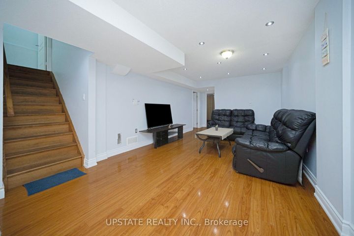 Photo 34 at 37 Mission Ridge Trail, Bram East, Brampton