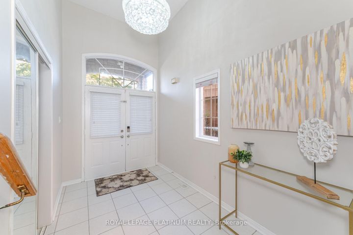 Photo 2 at 63 Culture Crescent, Fletcher's Creek Village, Brampton