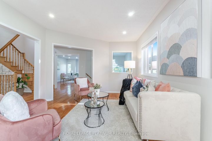 Photo 4 at 63 Culture Crescent, Fletcher's Creek Village, Brampton
