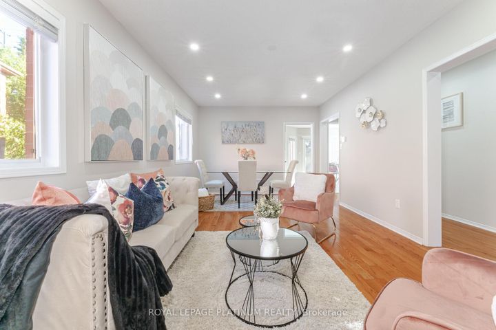 Photo 6 at 63 Culture Crescent, Fletcher's Creek Village, Brampton