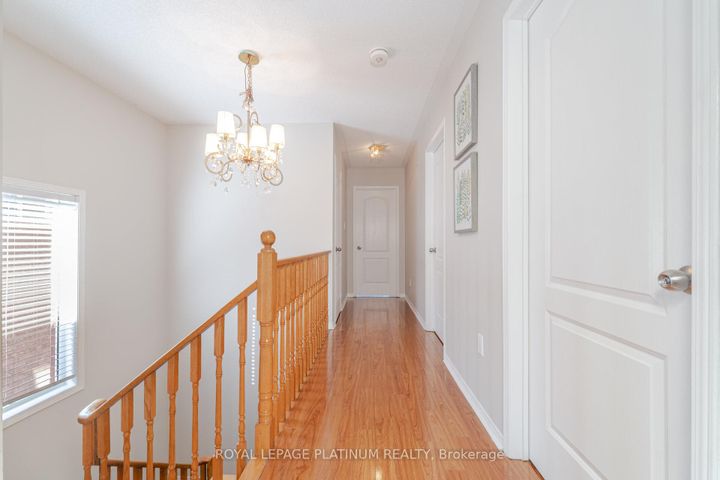 Photo 24 at 63 Culture Crescent, Fletcher's Creek Village, Brampton