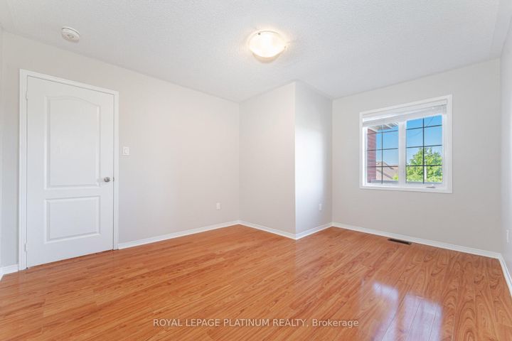 Photo 37 at 63 Culture Crescent, Fletcher's Creek Village, Brampton