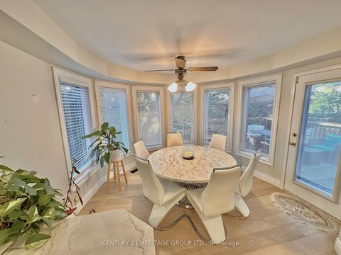 Photo 11 at 192 Covent Crescent, Aurora Highlands, Aurora
